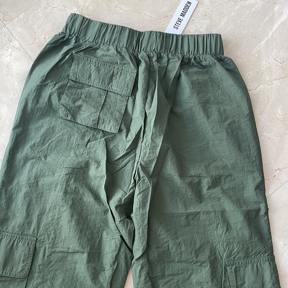 NWT STEVE MADDEN KENZIE OLIVE PANTS - Picture 11 of 12
